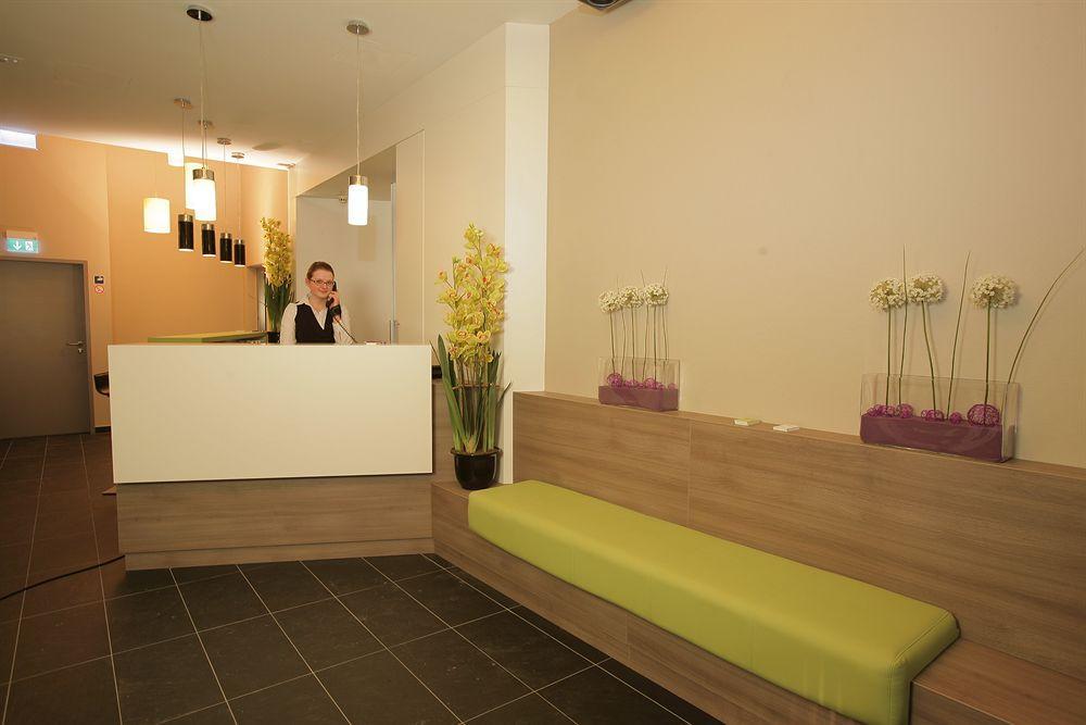 Demas Hotel